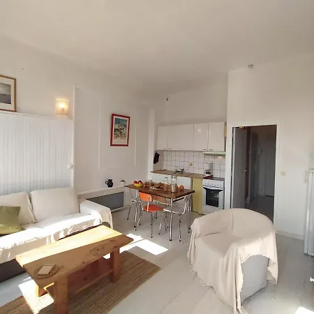 L'horizon D'acotz Apartment